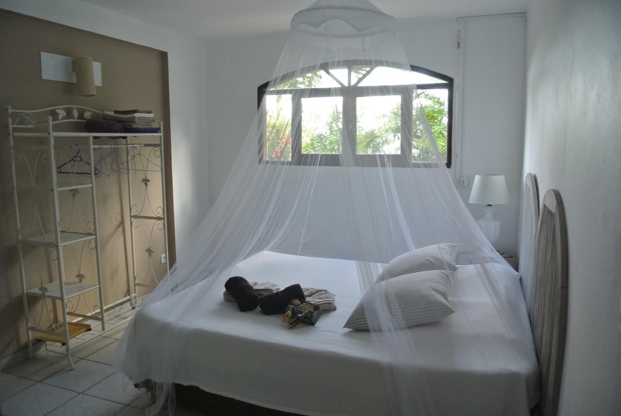 Chez Karine & Harold Apartment แซ็งต์-ลูซ ภายนอก รูปภาพ